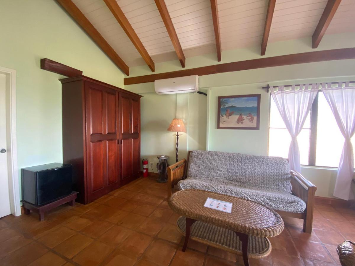 Tranquility Beach Suites Placencia Kültér fotó